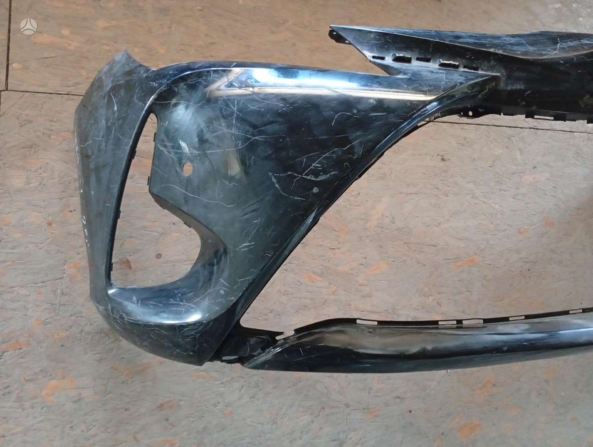 Toyota Yaris бамперы (буфера)