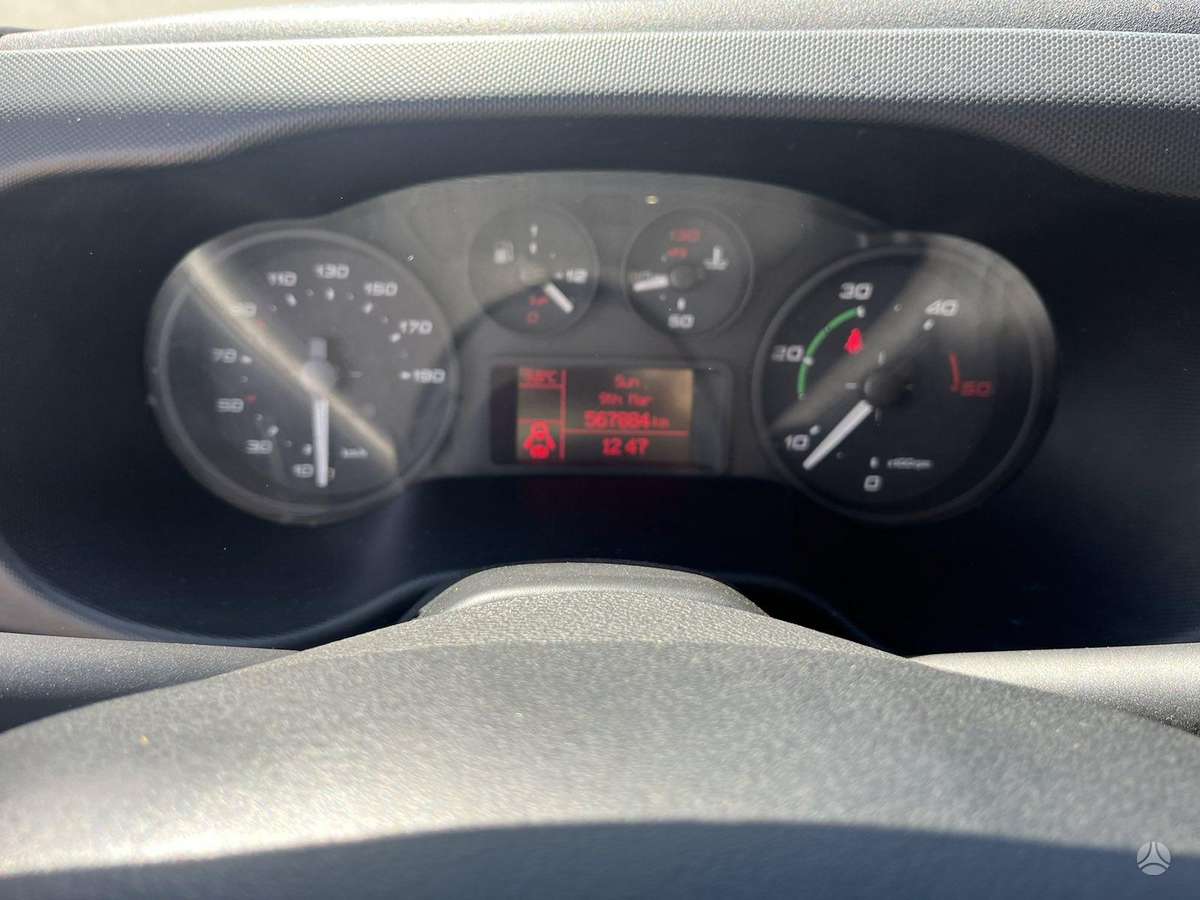 Iveco Daily, 3.0 l., cargo van