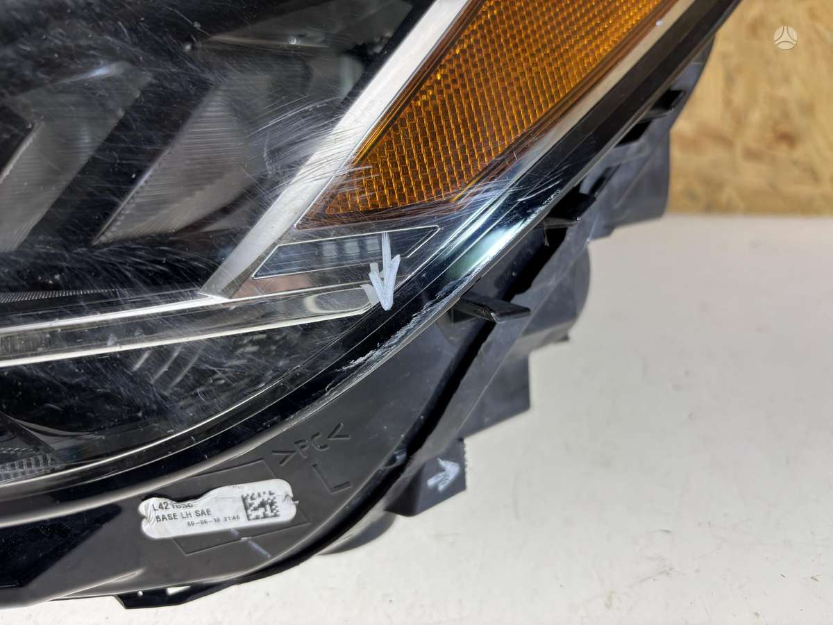 Volkswagen Jetta, 17A941035A, Cen25782