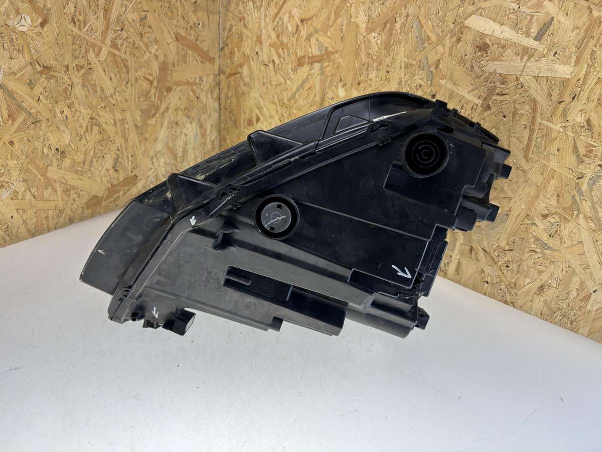 Volkswagen Jetta, 17A941035A, Cen25782