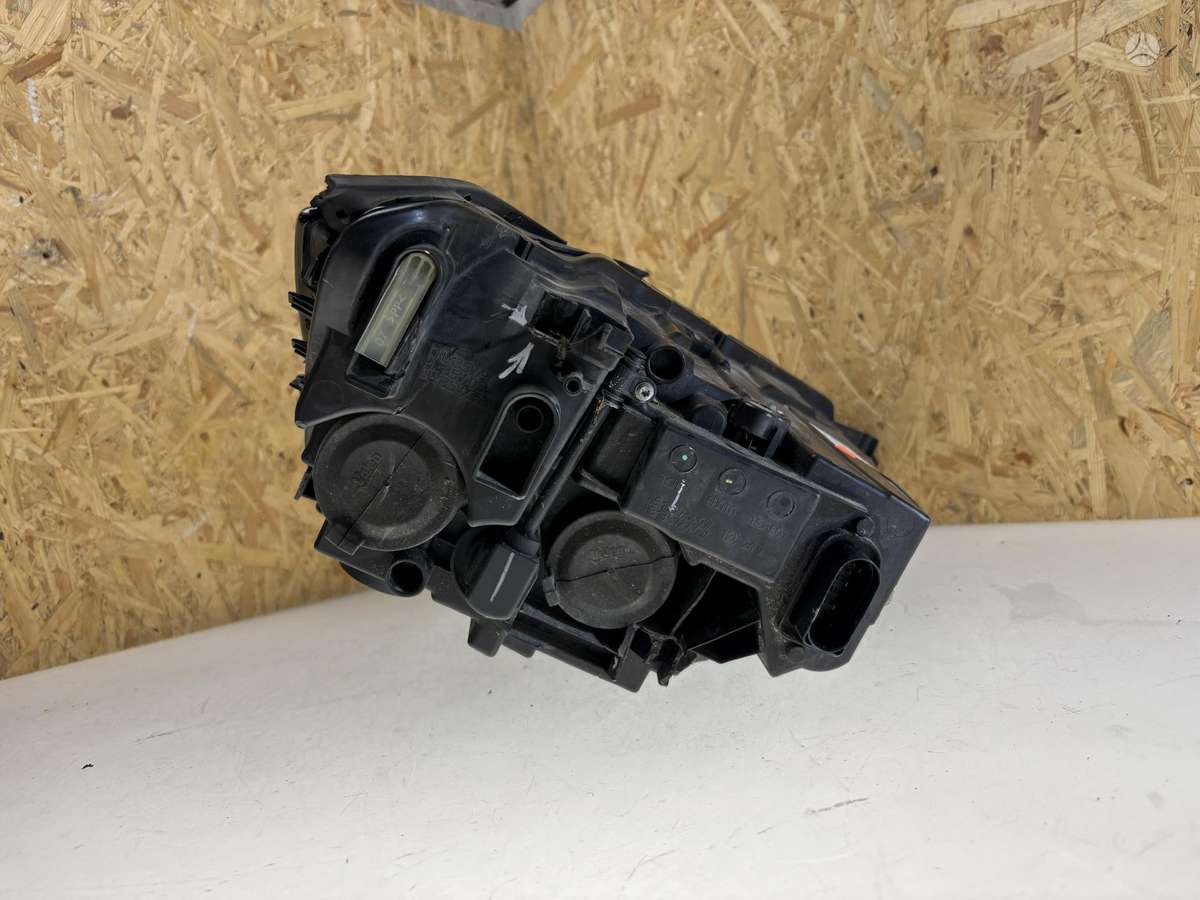 Volkswagen Jetta, 17A941035A, Cen25782