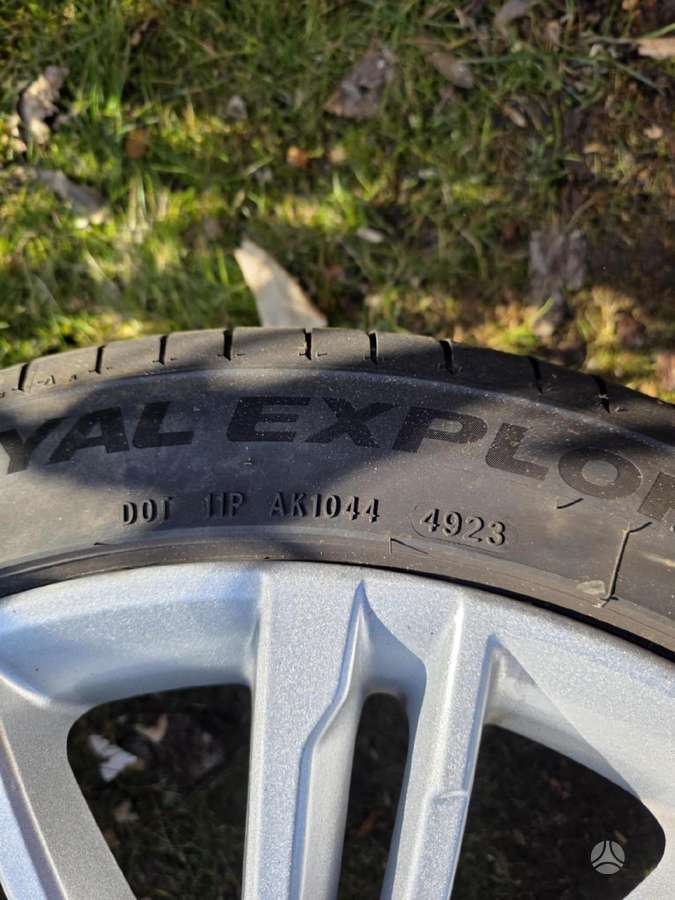 Audi A4, light alloy, R19