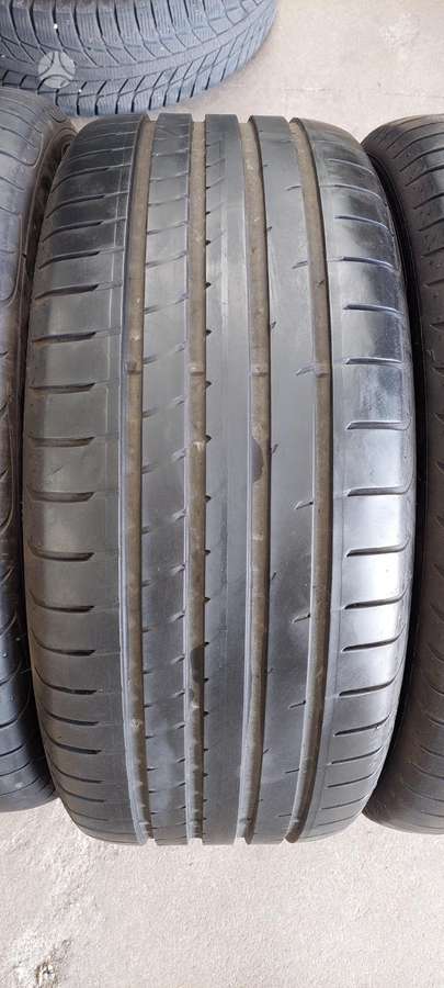Goodyear, summer 245/45 R18