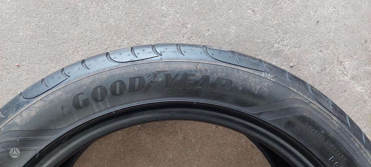 Goodyear, летние 245/45 R18