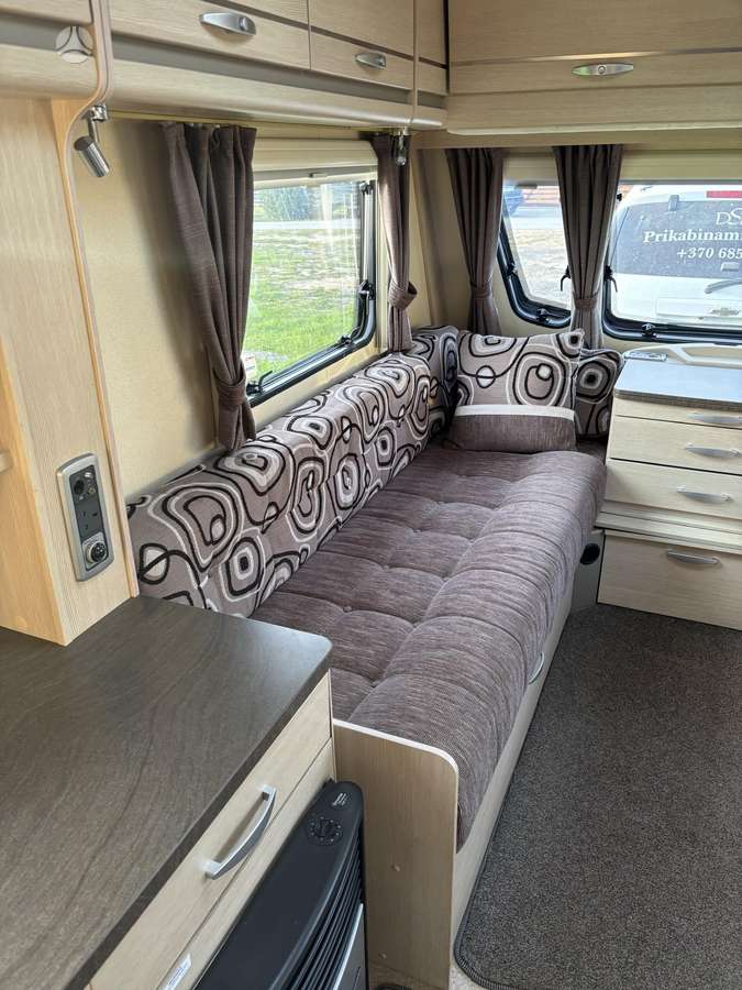 Bürstner Lunar, Elddis Sterling, кемперы