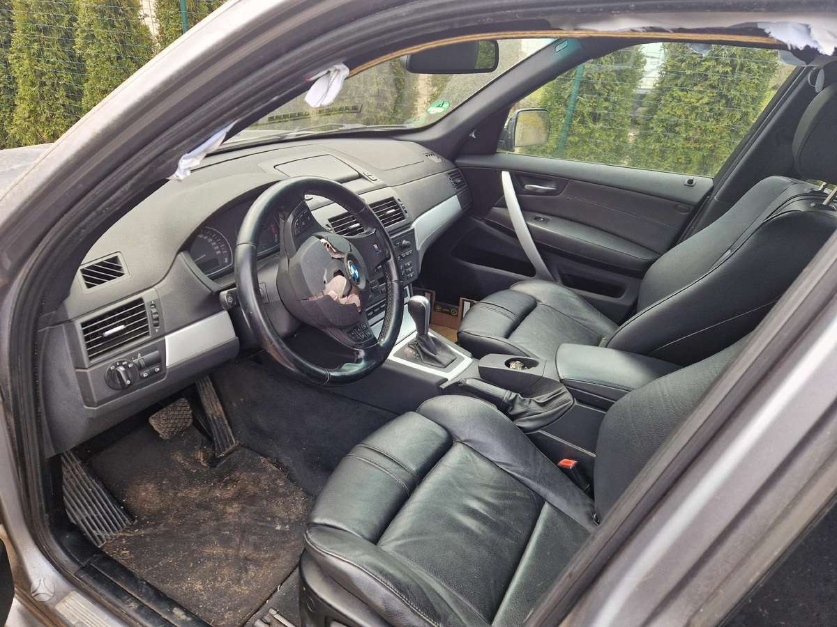 BMW X3 Dalimis