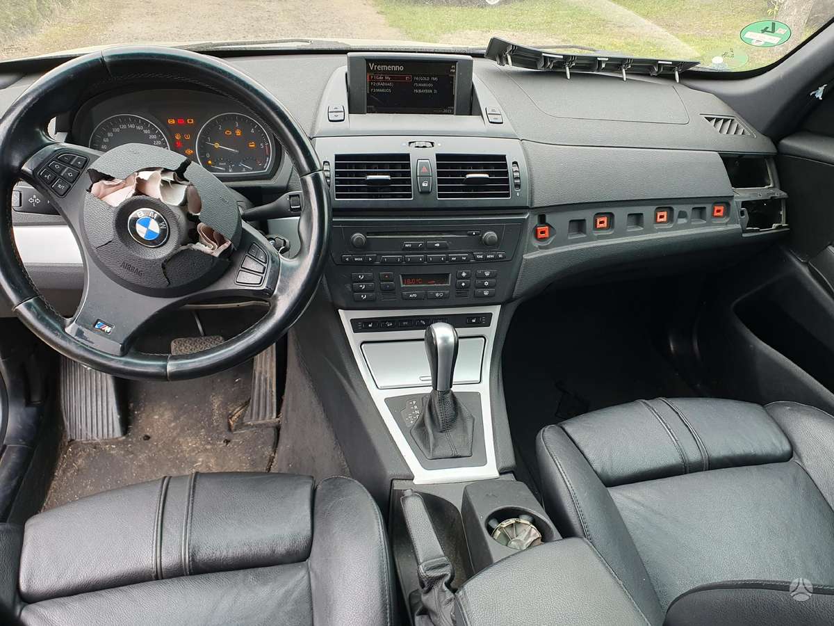 BMW X3 Dalimis