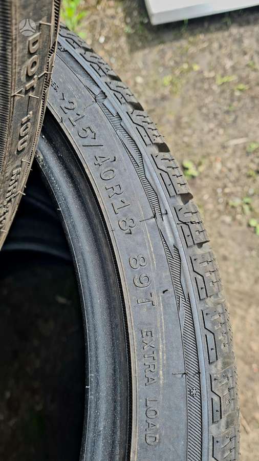 Linglong, žieminės 215/40 R18