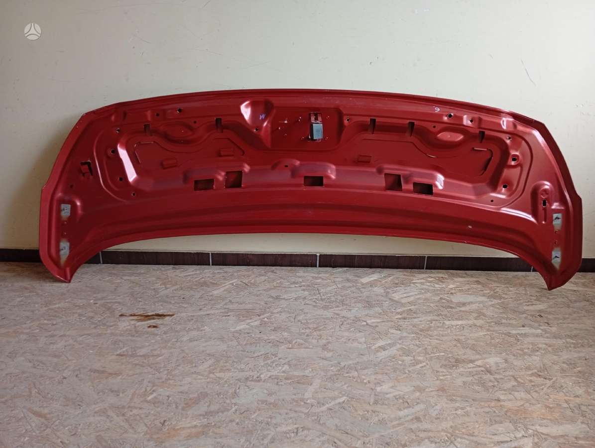 Toyota Proace hood (front, rear)