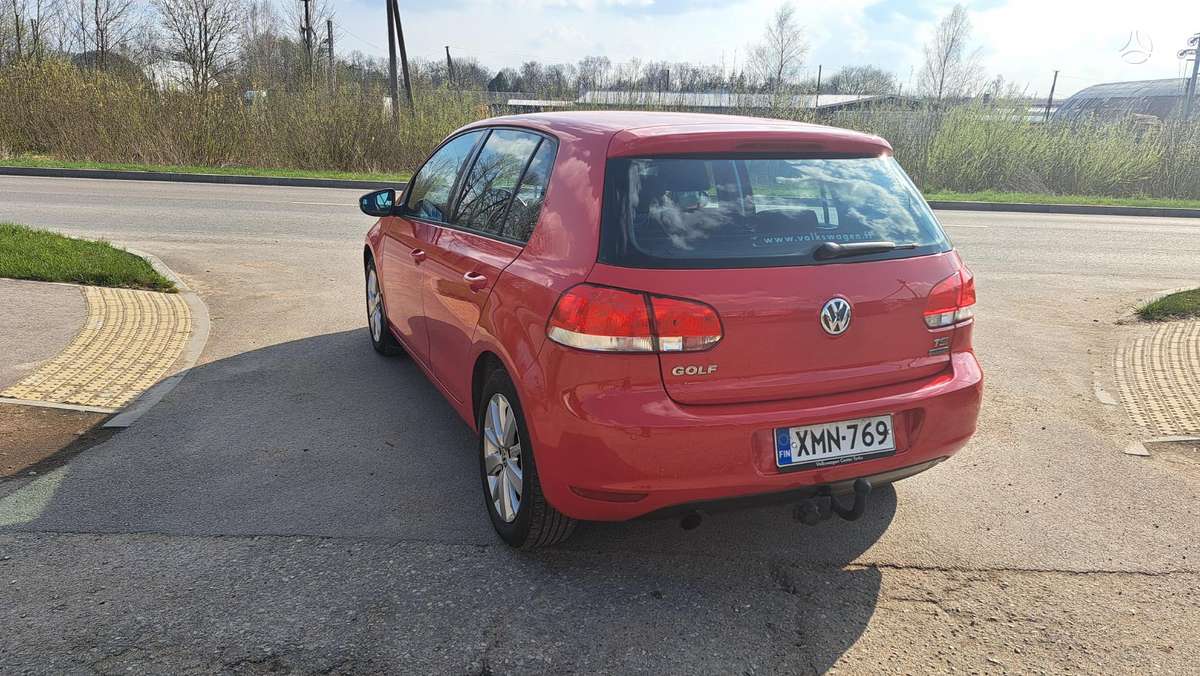 Volkswagen Golf - 5