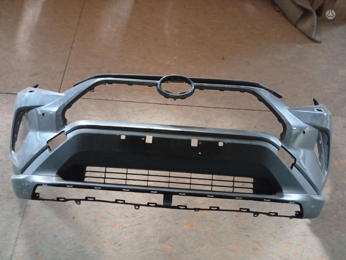 Toyota RAV4 детали кузова