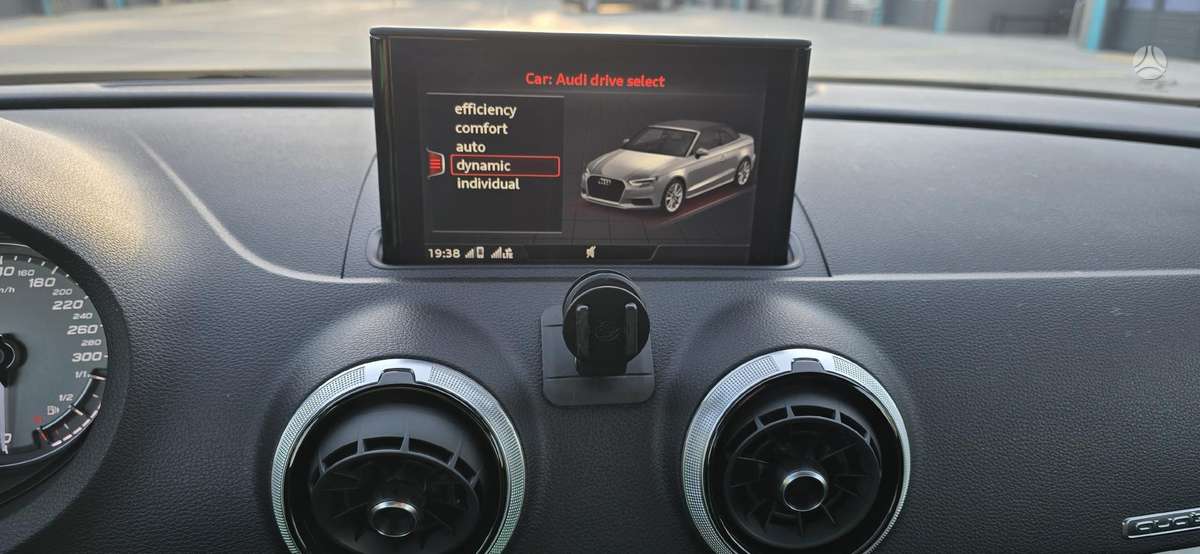 Audi S3, 2.0 l., convertible