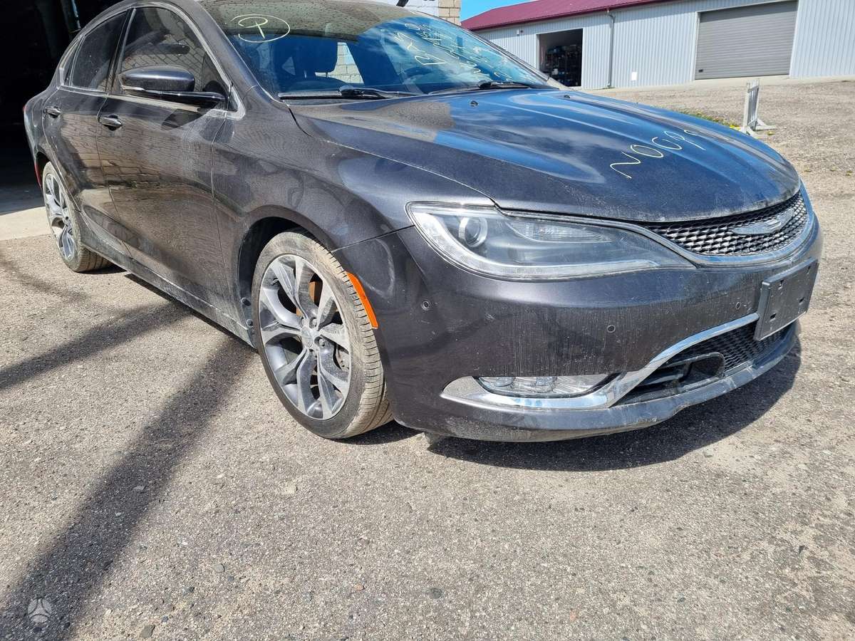 Chrysler 200 Chrysler 200c