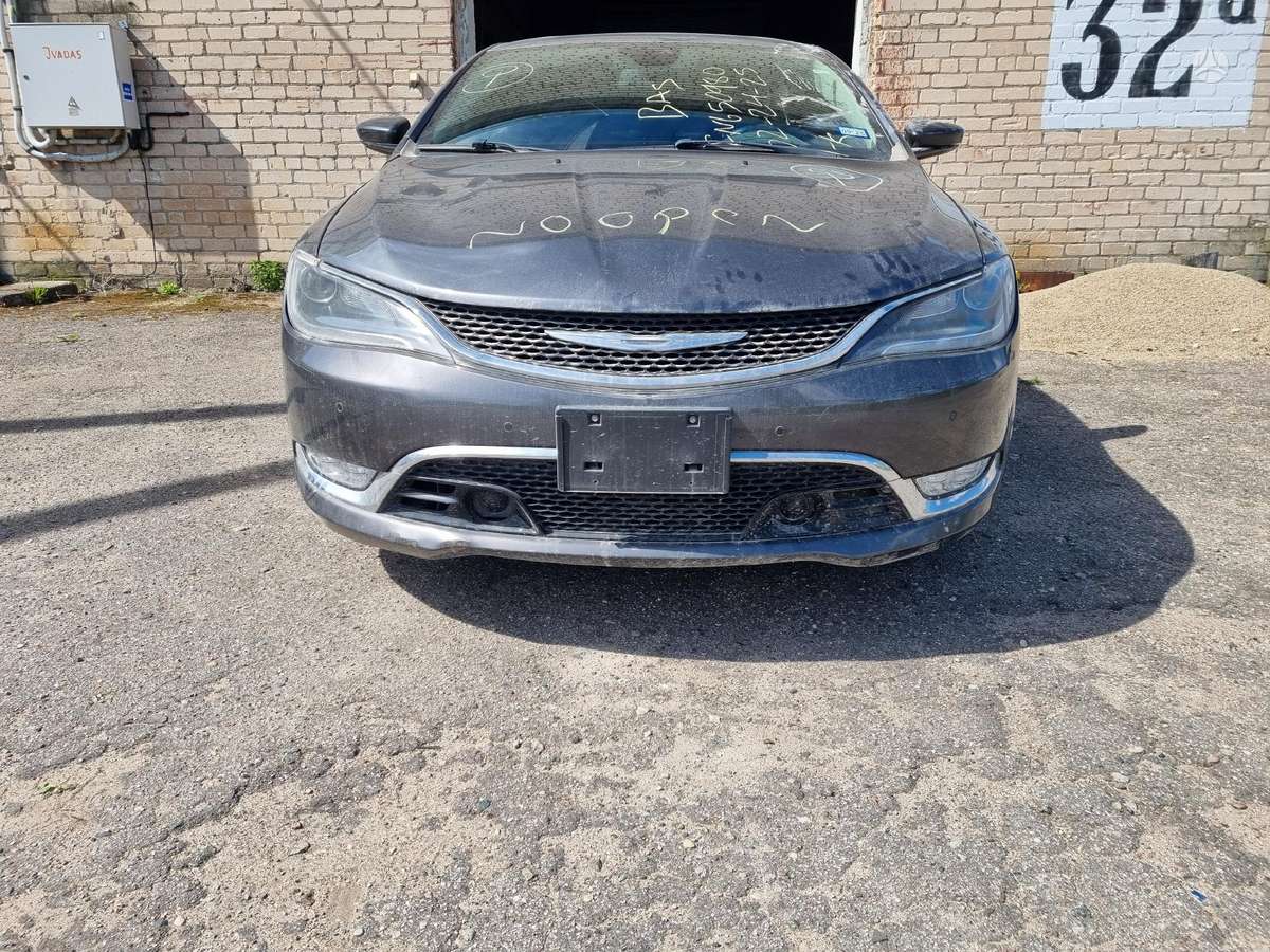 Chrysler 200 Chrysler 200c