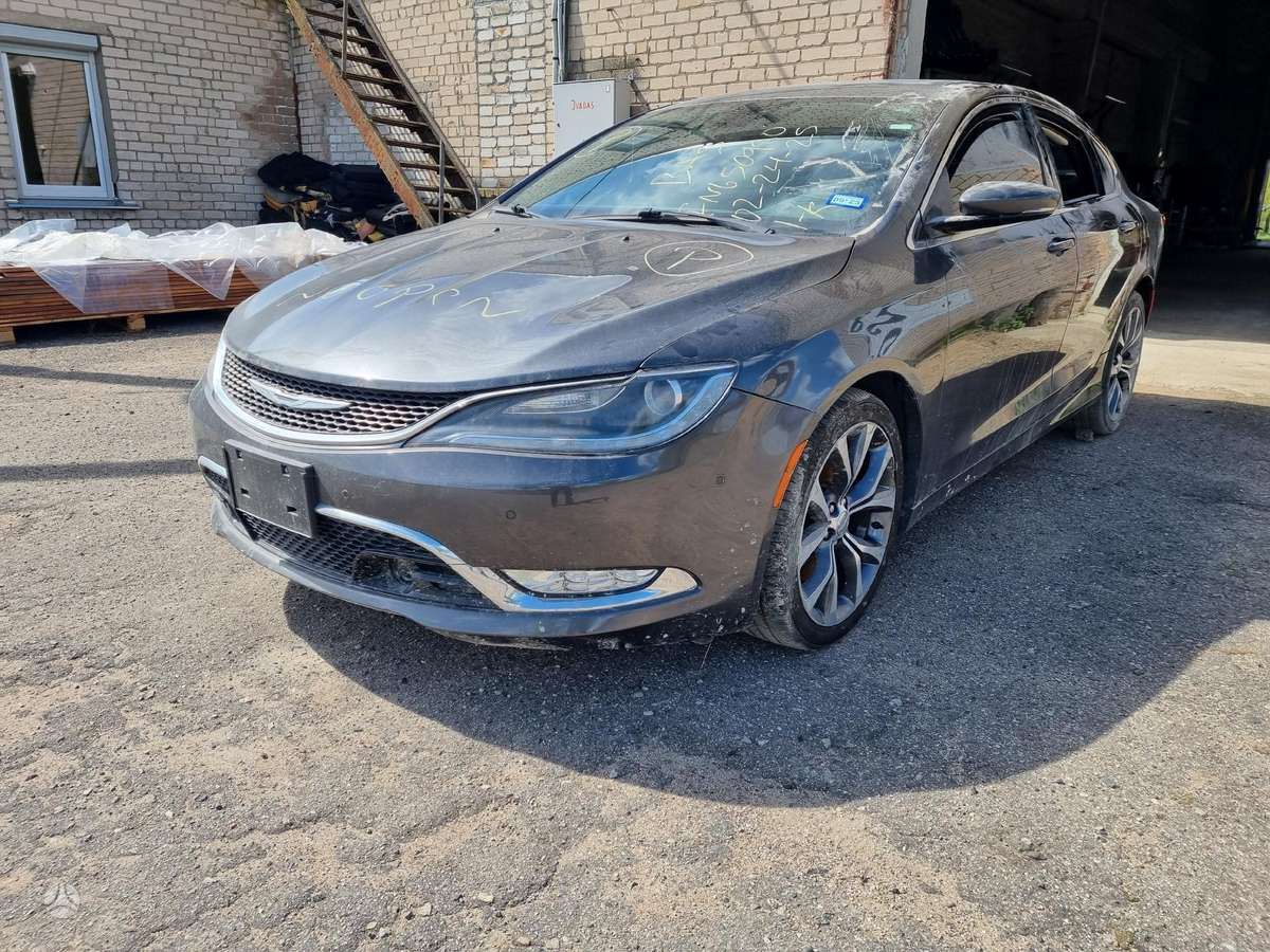 Chrysler 200 Chrysler 200c