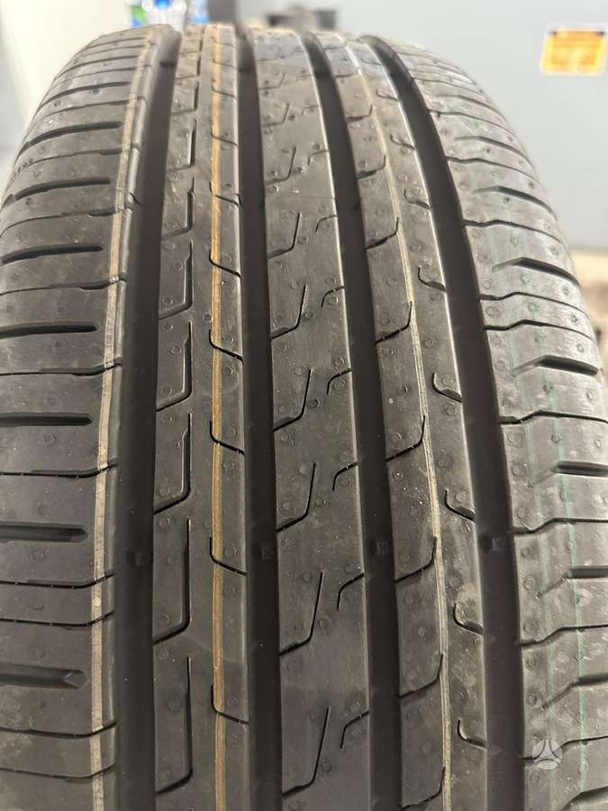 Continental, summer 215/55 R18