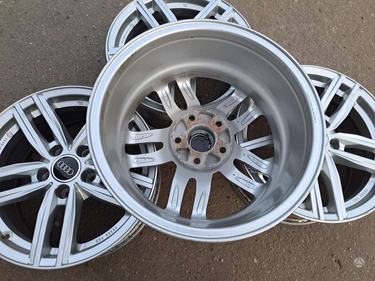 Audi A4B9, light alloy, R16