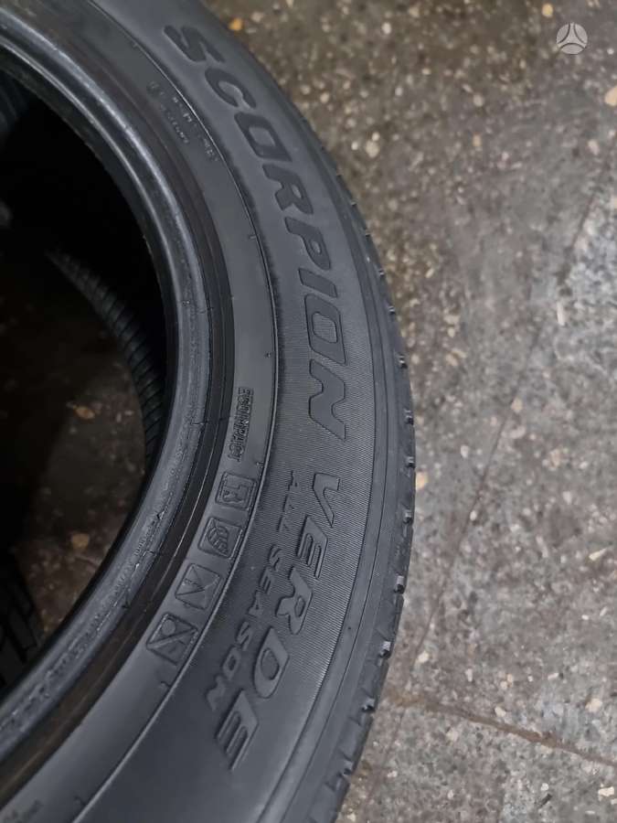 Pirelli, universalios 235/60 R18