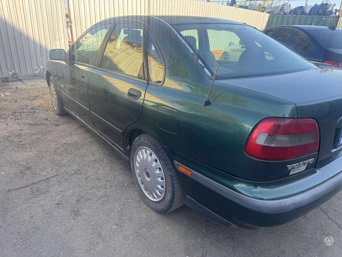 Volvo S40
