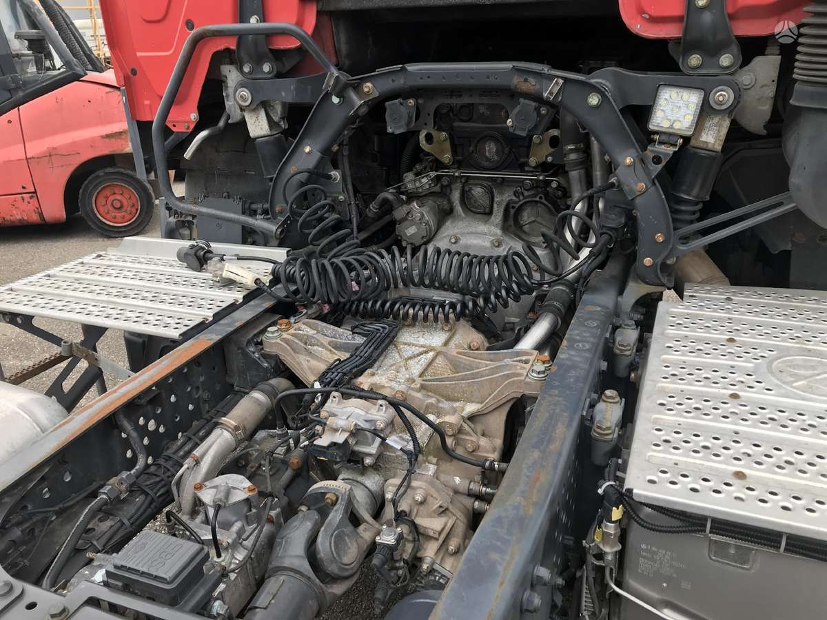 Mercedes-Benz Actros 1845, single sleeper