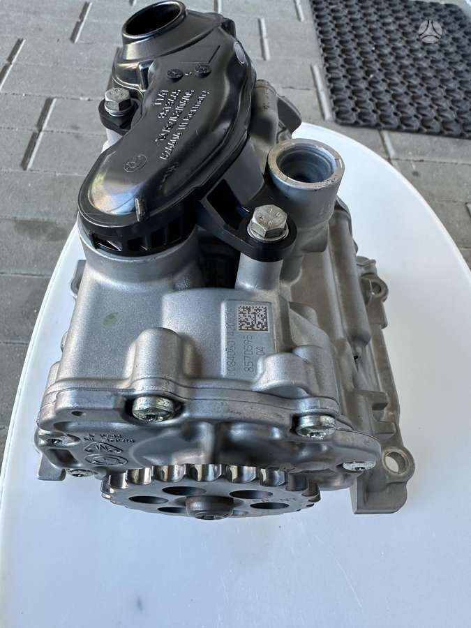 BMW 740 body parts