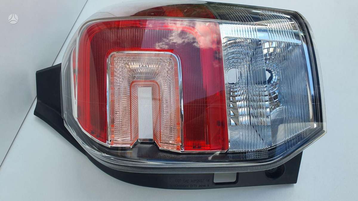Subaru Forester žibintai