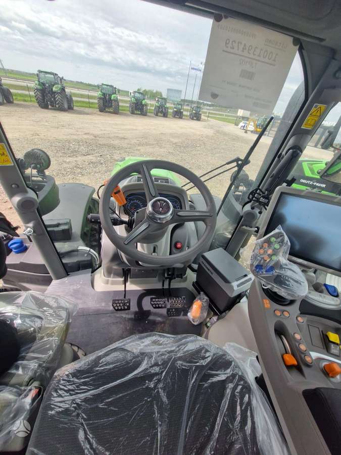 Deutz-Fahr 6230 RC SHIFT, tractors