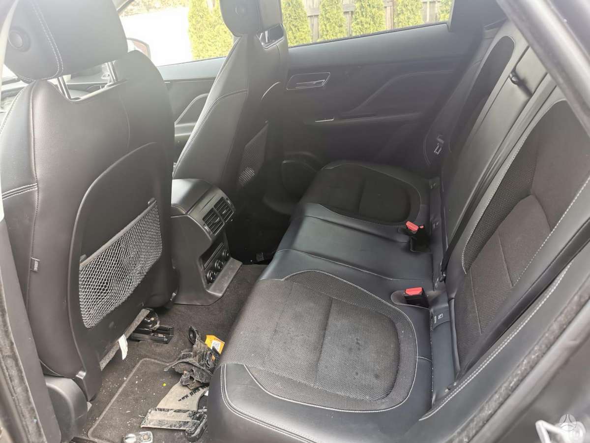 Jaguar F-Pace rezerves daļās