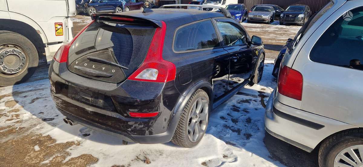 Volvo C30 по частям