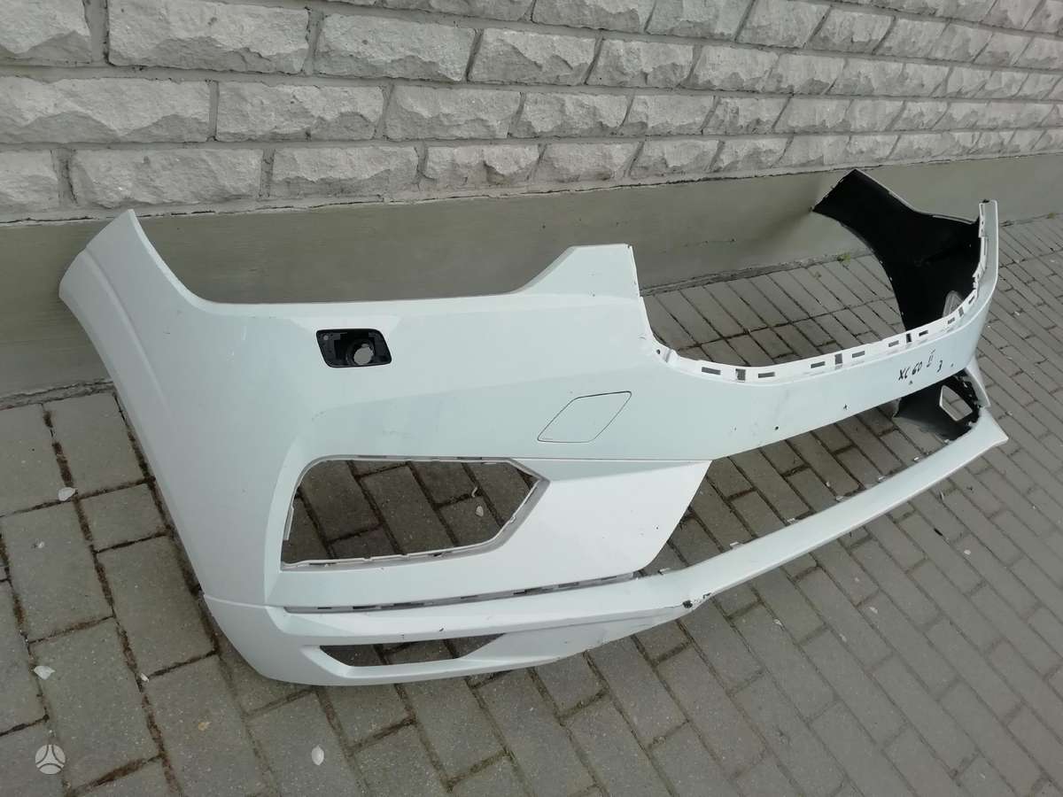 Volvo XC60 r design gln difuzorius