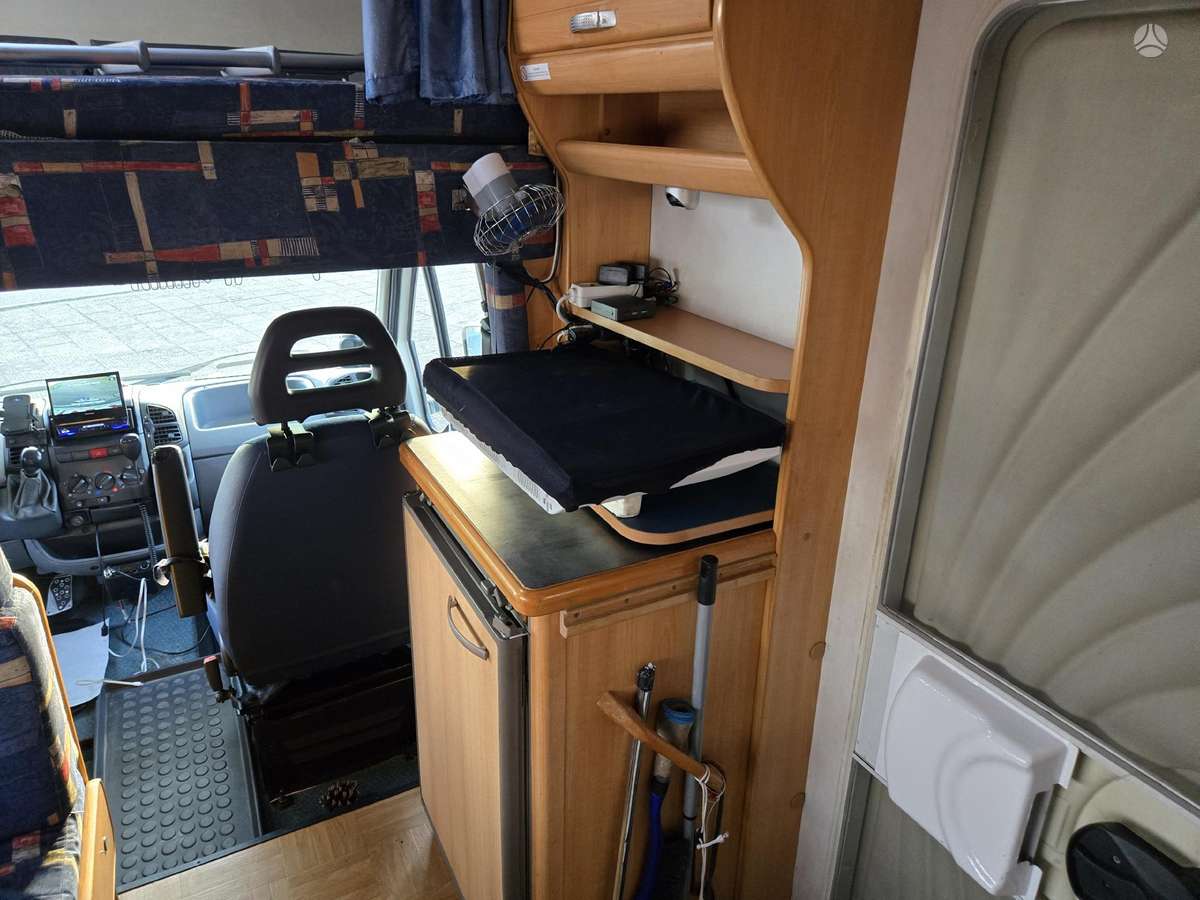 LMC Liberty 620, campers