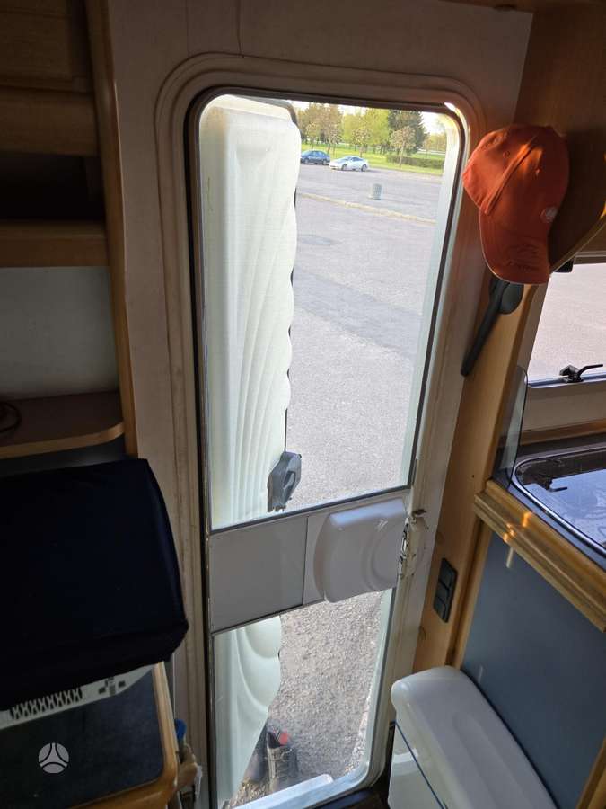 LMC Liberty 620, campers