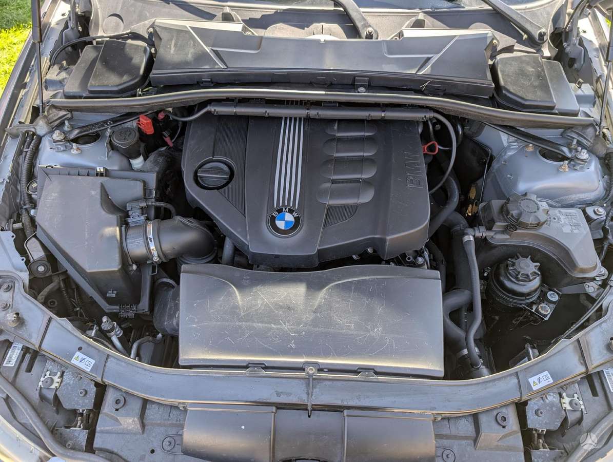 BMW 320, 2.0 l., universalas