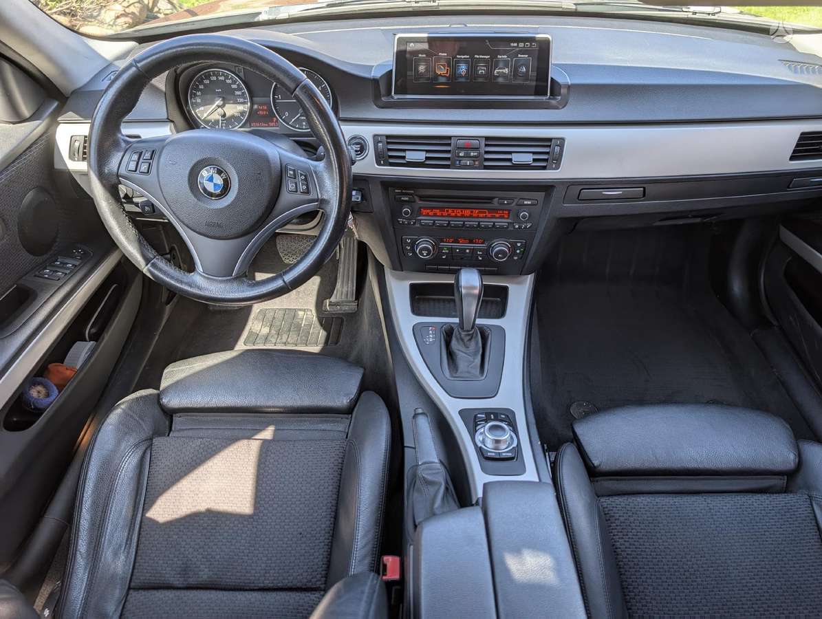 BMW 320, 2.0 l., universalas