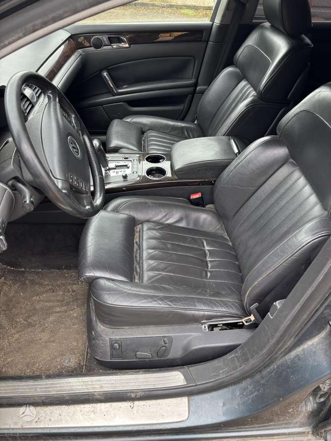 Volkswagen Phaeton