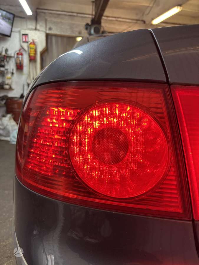 Volkswagen Phaeton