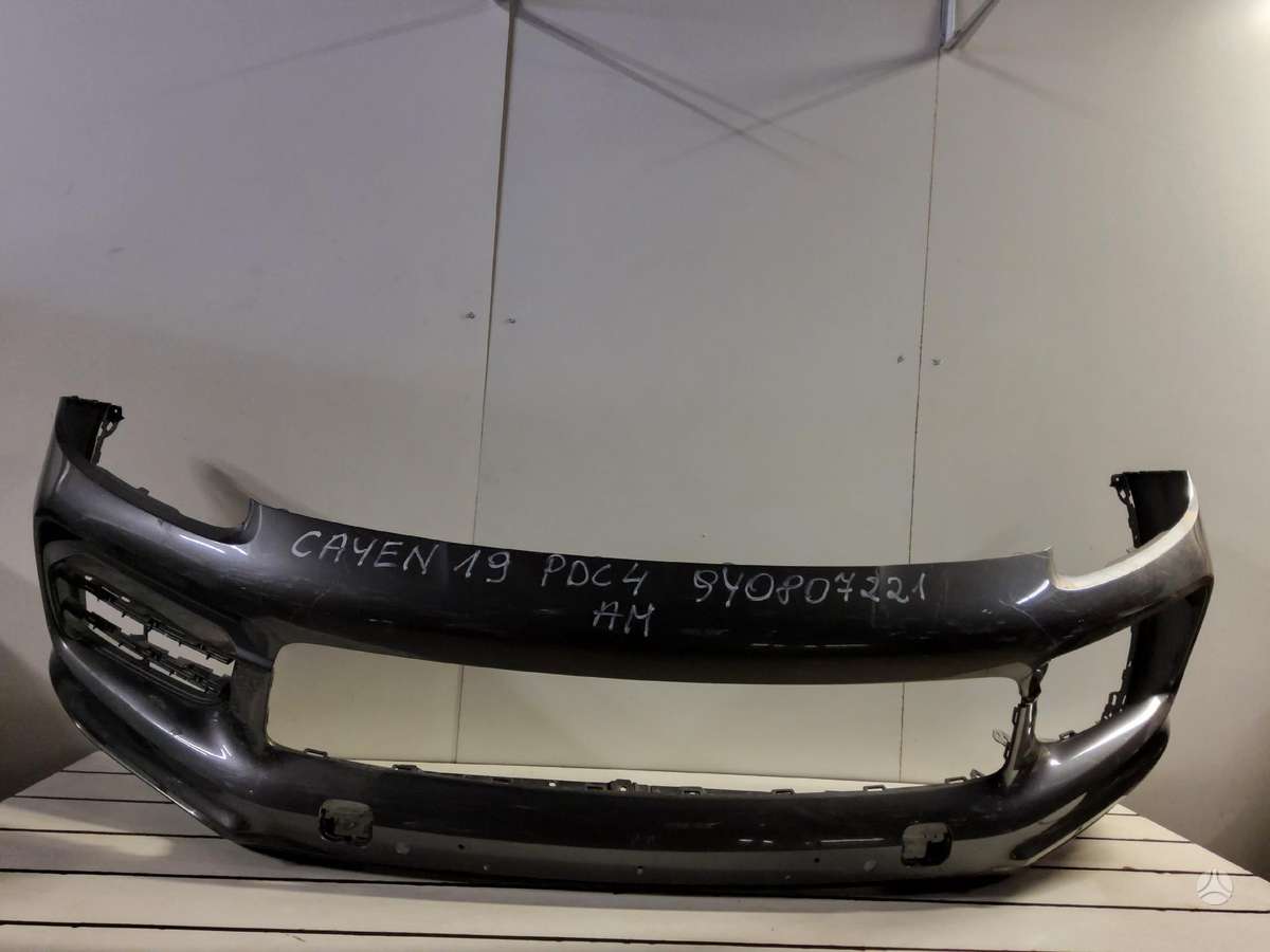 Porsche Cayenne for parts