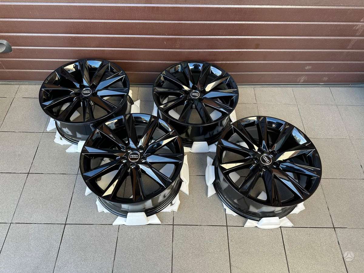 Audi Originalūs e-tron, e-tron Spor, light alloy, R20