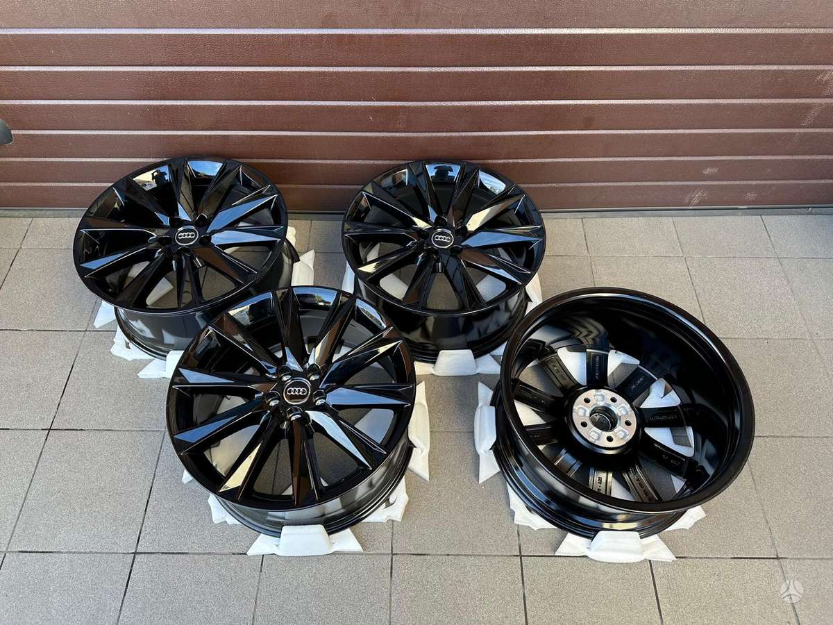 Audi Originalūs e-tron, e-tron Spor, light alloy, R20