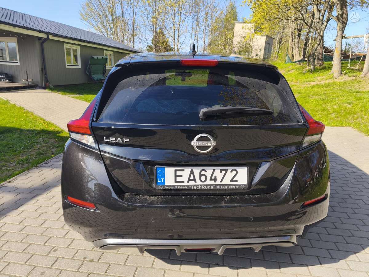 Nissan Leaf, 40 kWh, hatchback