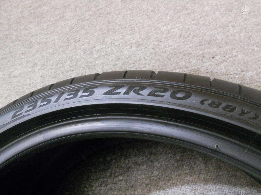 Pirelli 99% PZero NO, vasarinės 235/35 R20