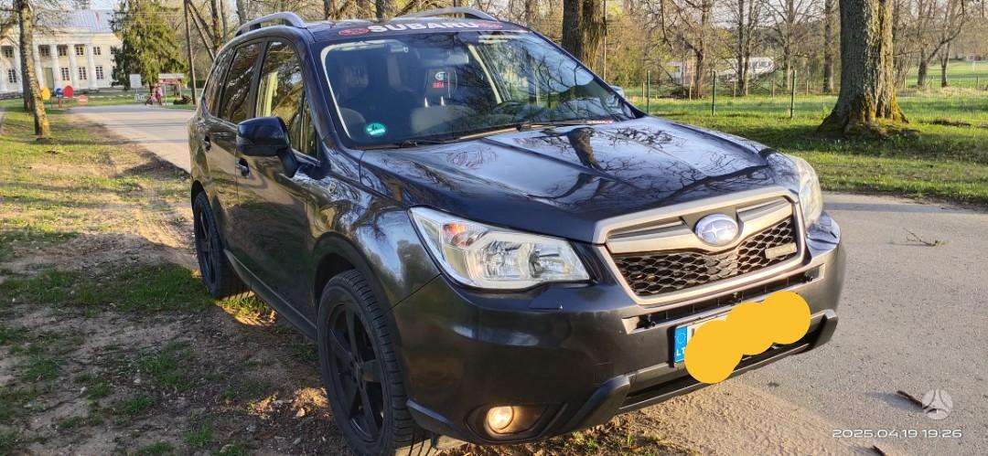 Subaru Forester, 2.0 l., off-road / crossover