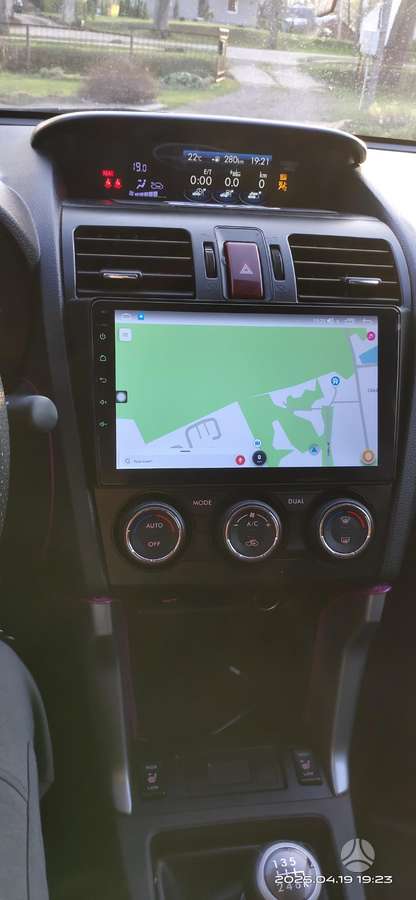Subaru Forester, 2.0 l., off-road / crossover