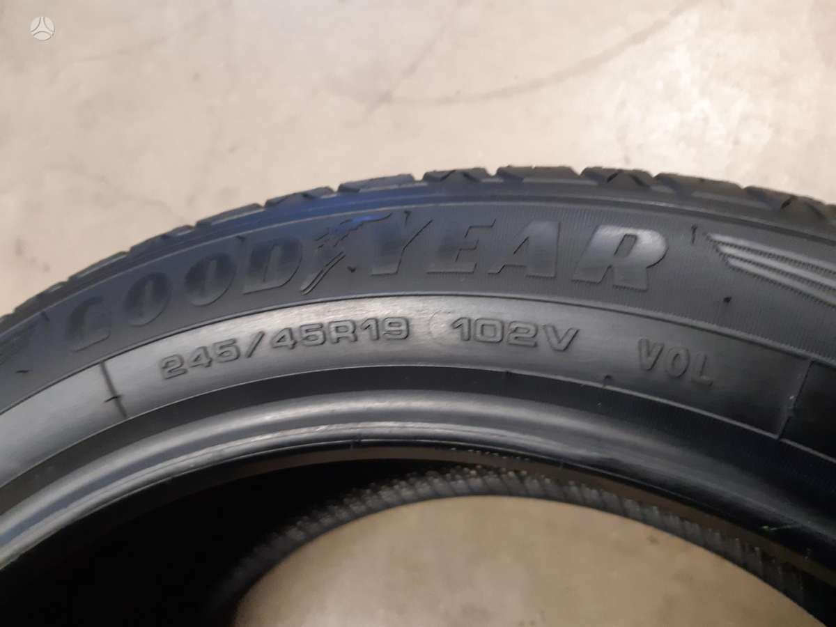 Goodyear 2023m 95% Performance, летние 245/45 R19