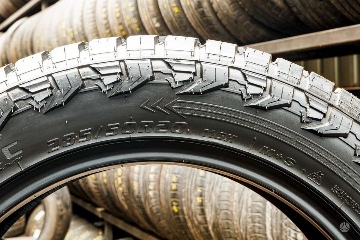 Greentrac Rough Master X/T, всесезонные 285/50 R20
