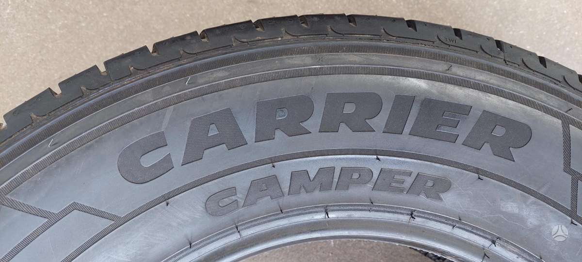Pirelli, vasaras 215/70 R15