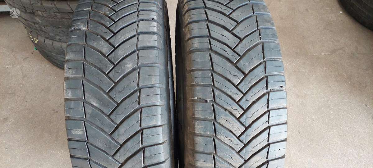 Michelin, universalios 215/65 R16