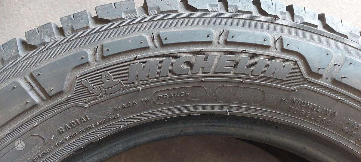 Michelin, universalios 215/65 R16