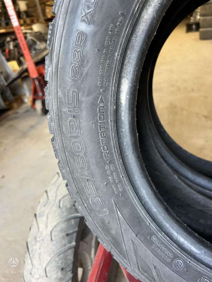 Nokian, universalios 185/60 R15