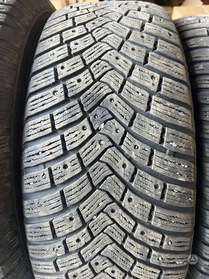 Continental, winter 265/65 R17